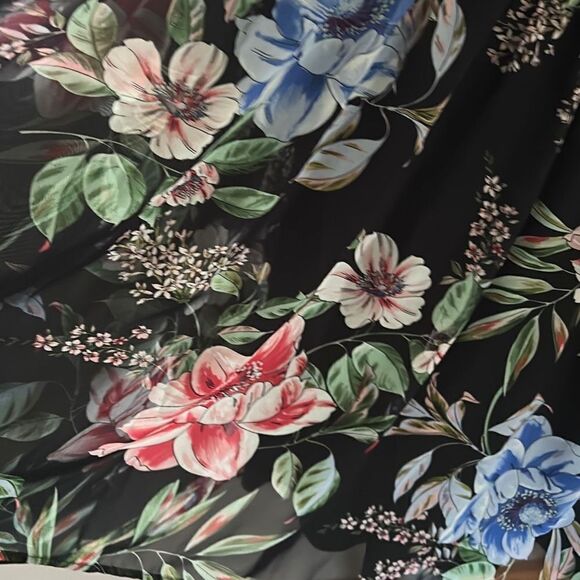 Just Taylor Chiffon A Line Dress Black Floral - Picture 7 of 13